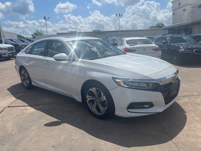 Honda Accord Sedan Vehicle Image 03