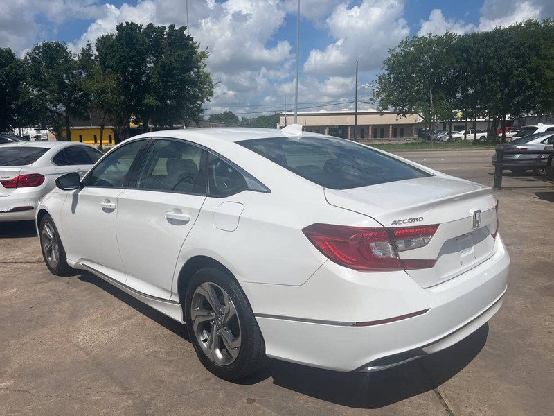 Honda Accord Sedan Vehicle Image 05