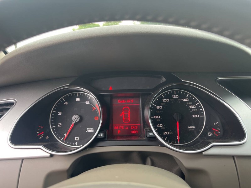 Audi A5 Vehicle Image 10