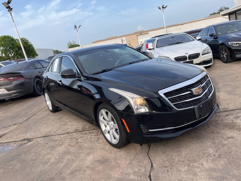 Cadillac ATS Sedan Vehicle Image 03