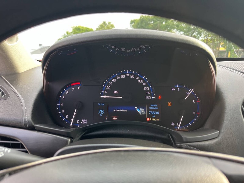 Cadillac ATS Sedan Vehicle Image 09