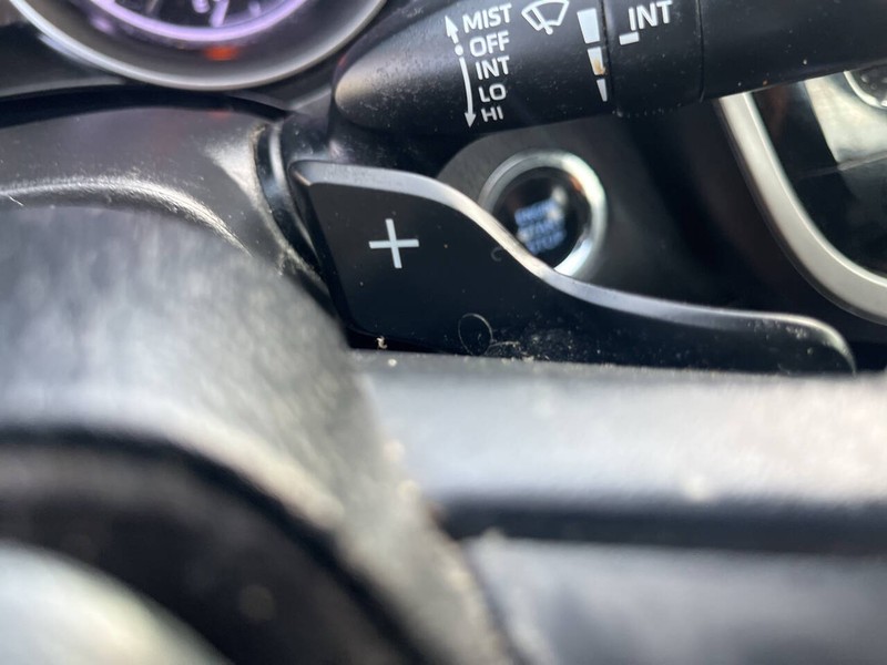 Toyota Camry Vehicle Image 10
