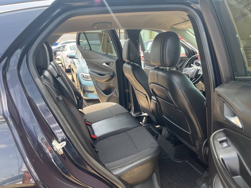 Buick Encore GX Vehicle Image 14
