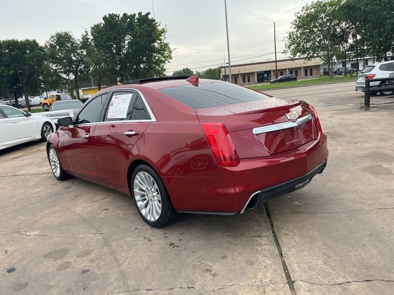 Cadillac CTS Sedan Vehicle Image 05