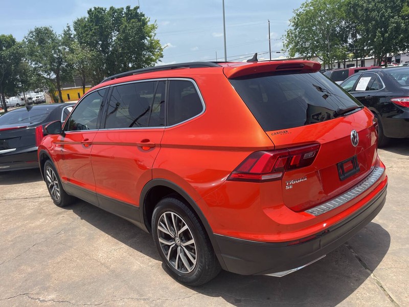Volkswagen Tiguan Vehicle Image 04