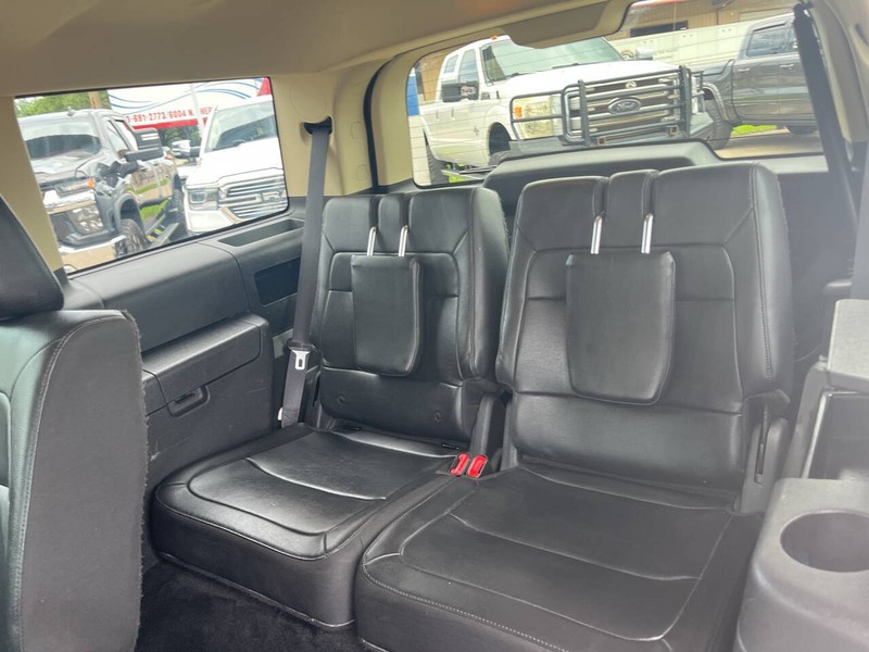 Ford Flex Vehicle Image 16