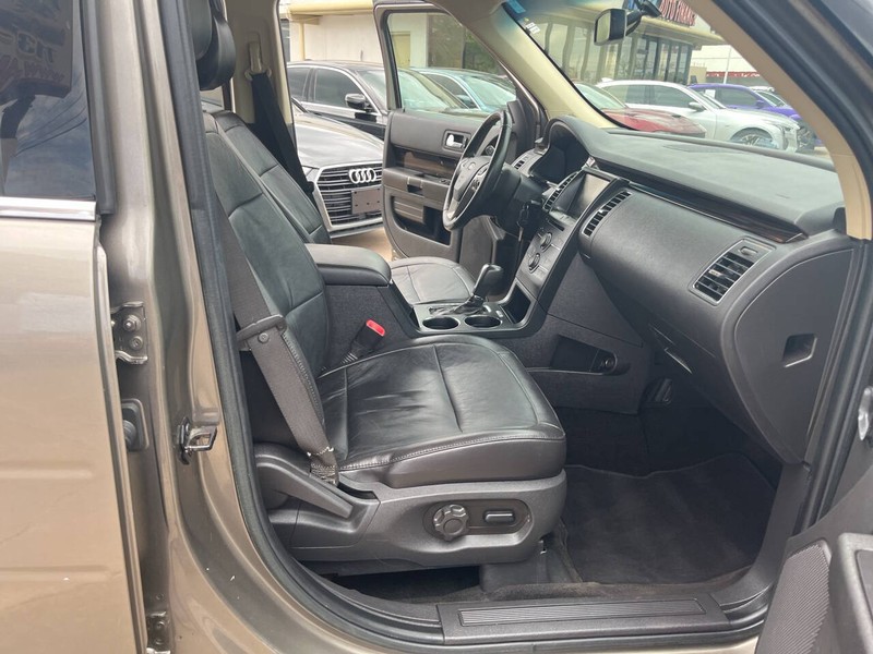 Ford Flex Vehicle Image 19