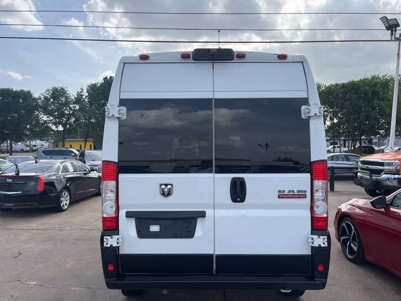 Ram ProMaster Cargo Van Vehicle Image 06
