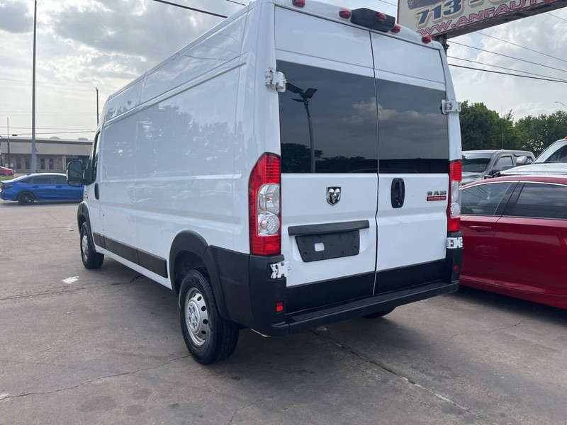 Ram ProMaster Cargo Van Vehicle Image 07