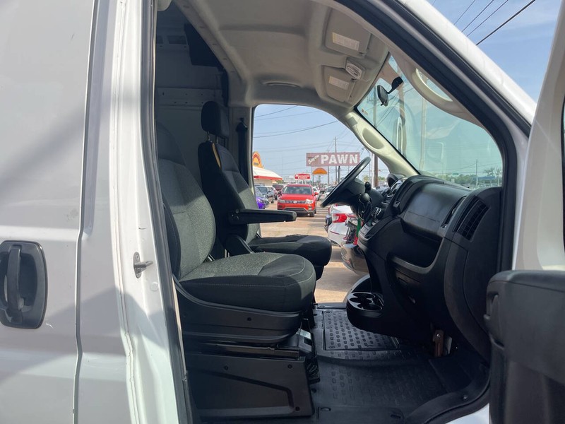 Ram ProMaster Cargo Van Vehicle Image 27