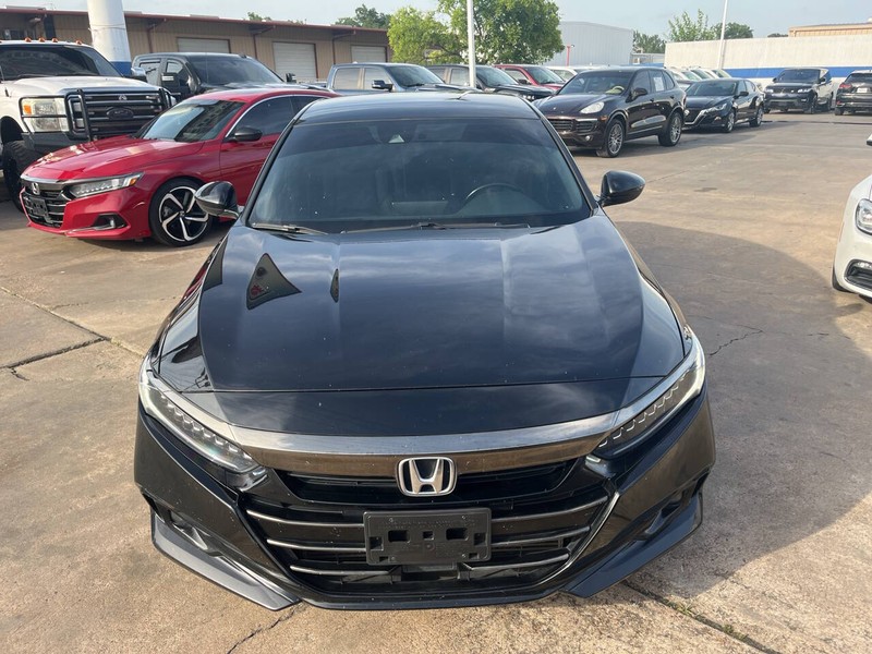Honda Accord Sedan Vehicle Image 02