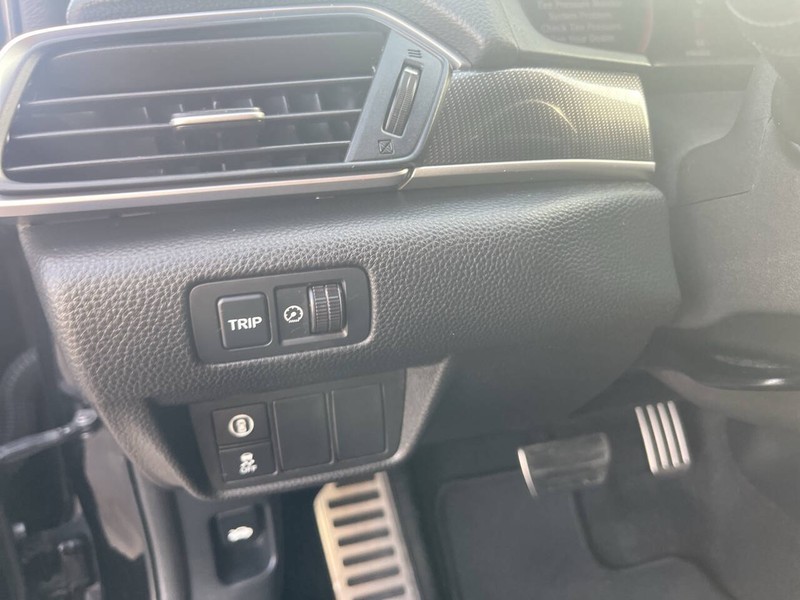 Honda Accord Sedan Vehicle Image 09