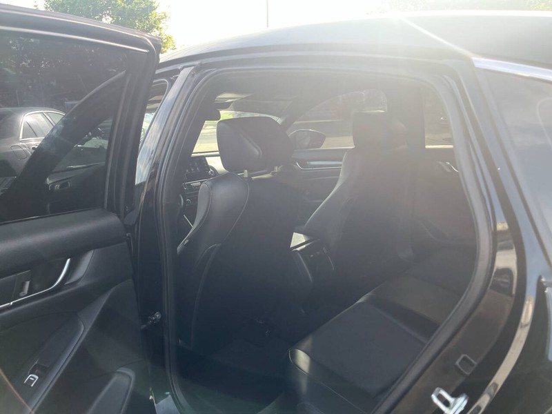 Honda Accord Sedan Vehicle Image 16