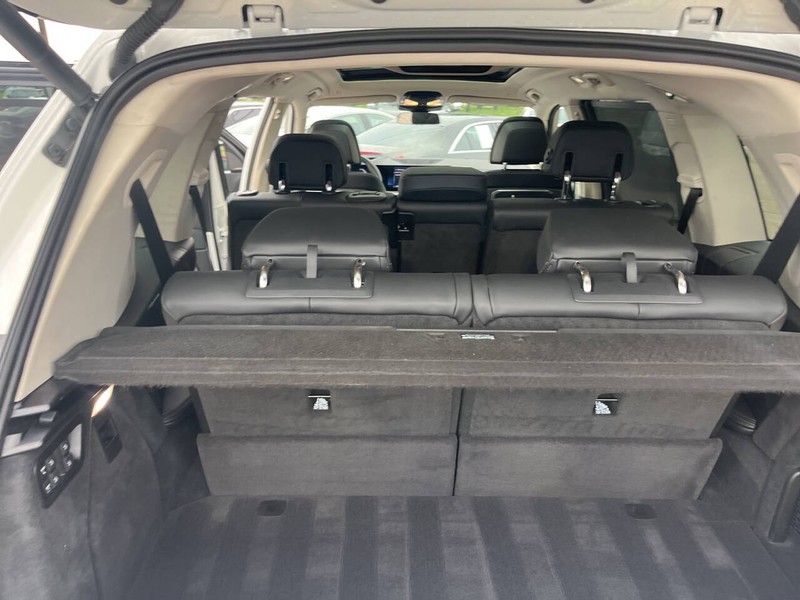 BMW X7 Vehicle Image 29