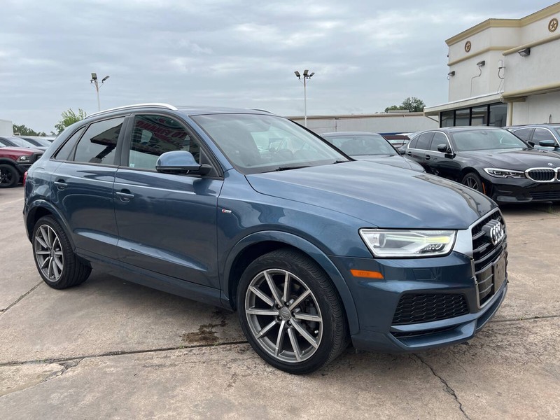 Audi Q3 Vehicle Image 03