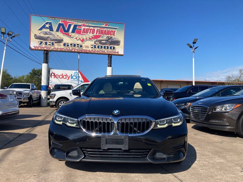 BMW 3 Series Vehicle Image 02