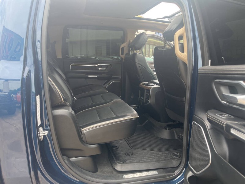 Ram 1500 Vehicle Image 19