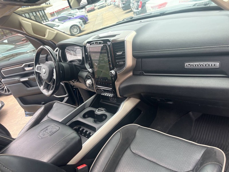 Ram 1500 Vehicle Image 23