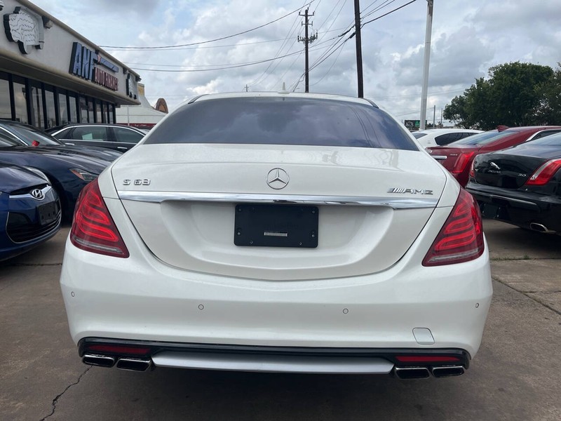 Mercedes-Benz S-Class Vehicle Image 04