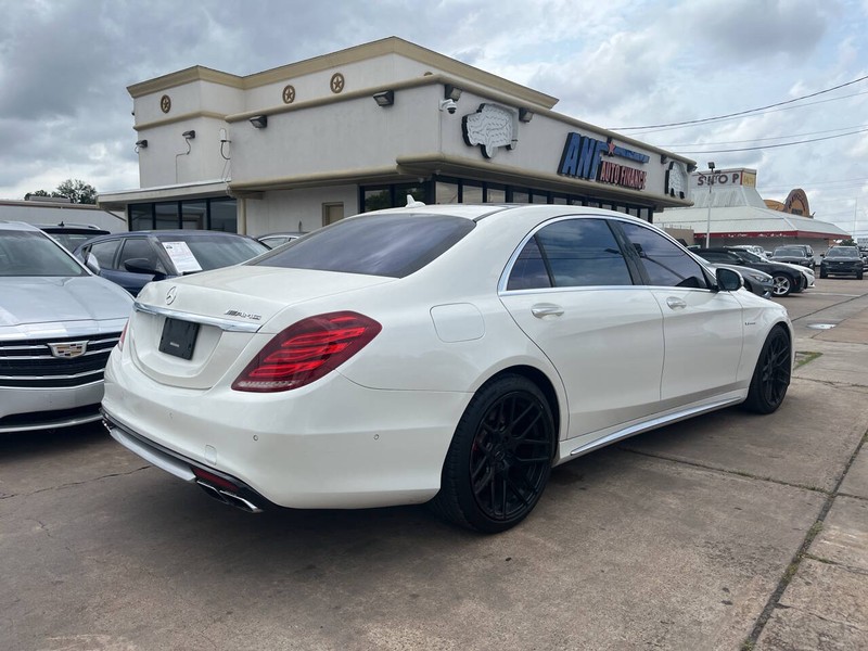 Mercedes-Benz S-Class Vehicle Image 05