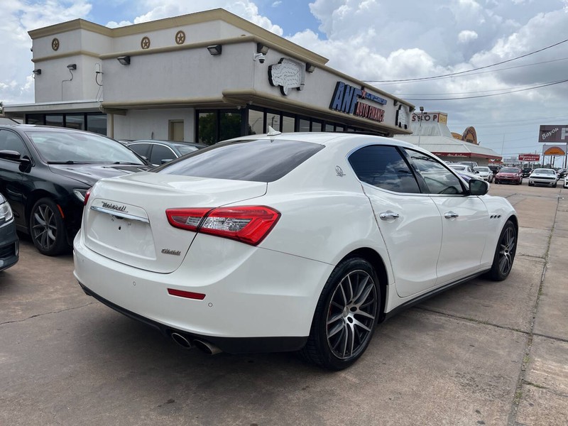 Maserati Ghibli Vehicle Image 06