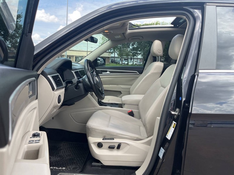 Volkswagen Atlas Vehicle Image 09