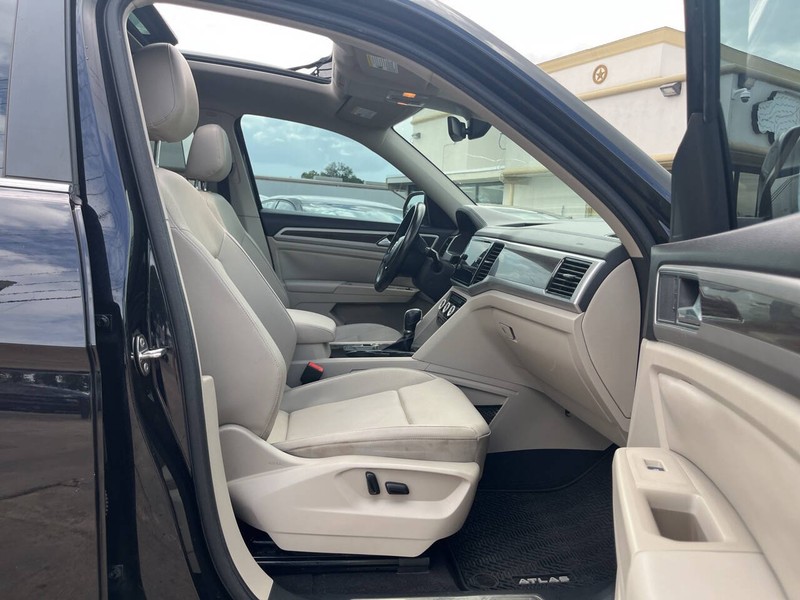 Volkswagen Atlas Vehicle Image 15