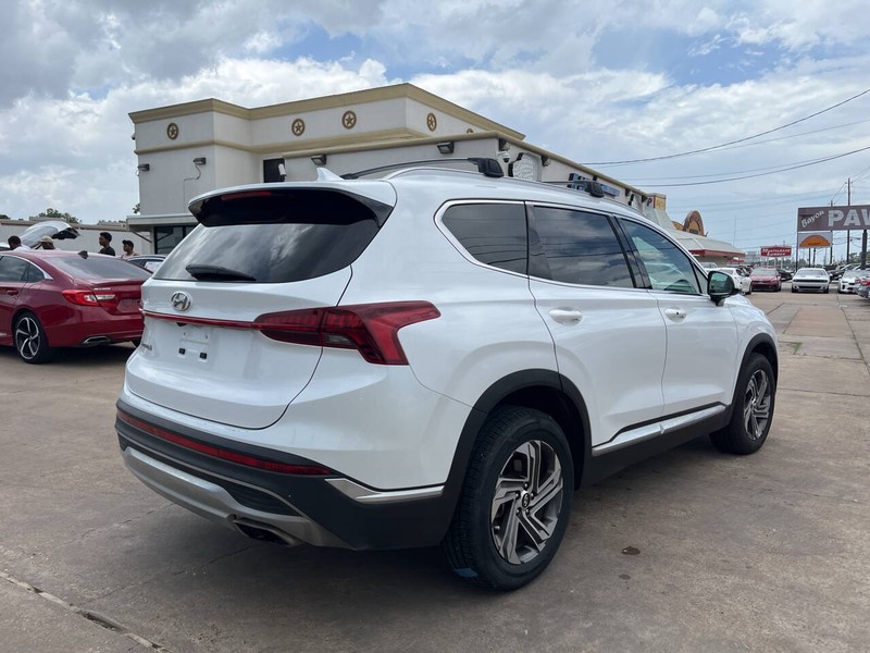 Hyundai Santa Fe Vehicle Image 05