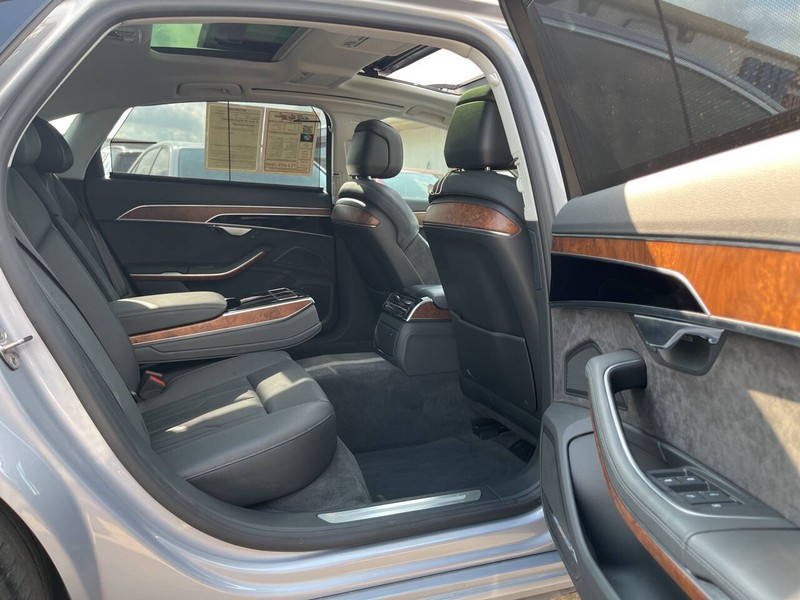 Audi A8 Vehicle Image 16