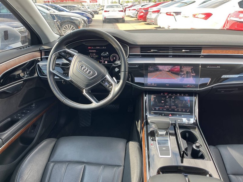 Audi A8 Vehicle Image 19