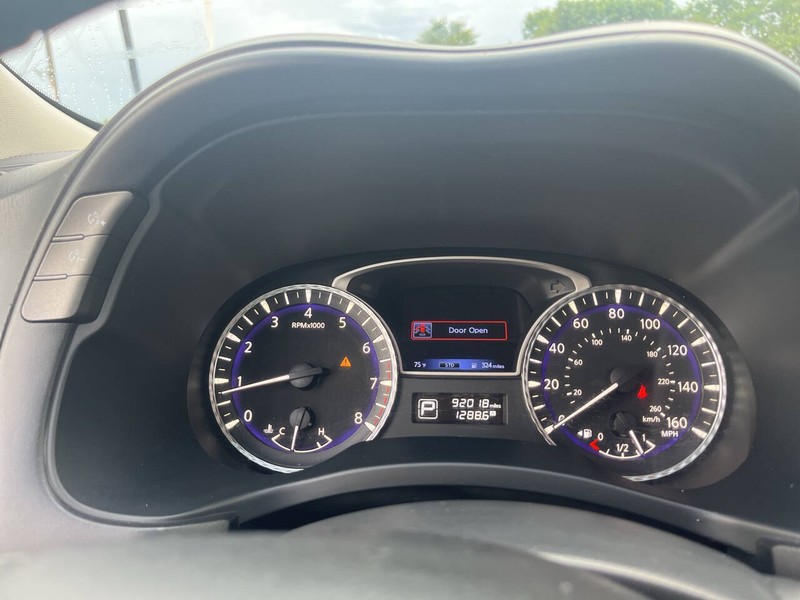 INFINITI QX60 Vehicle Image 10