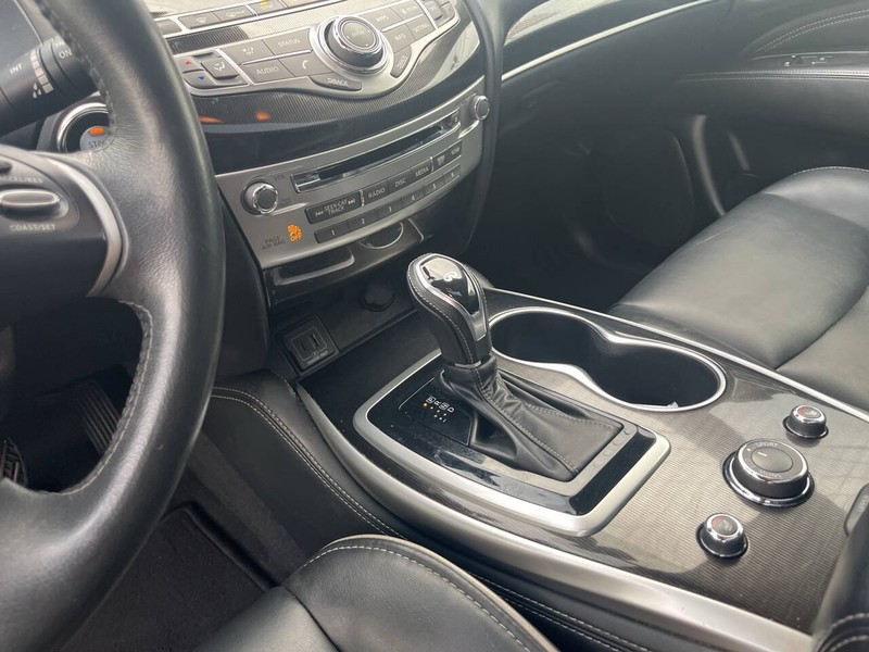 INFINITI QX60 Vehicle Image 13