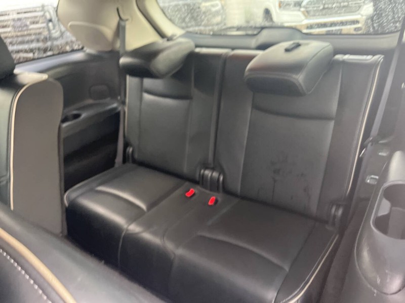 INFINITI QX60 Vehicle Image 19