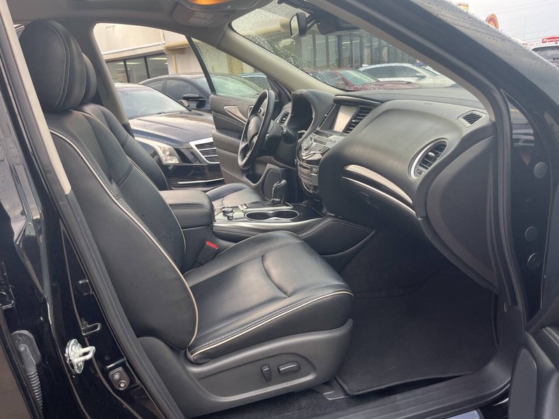 INFINITI QX60 Vehicle Image 22