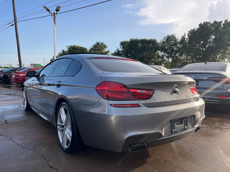 BMW 6 Series Vehicle Image 02