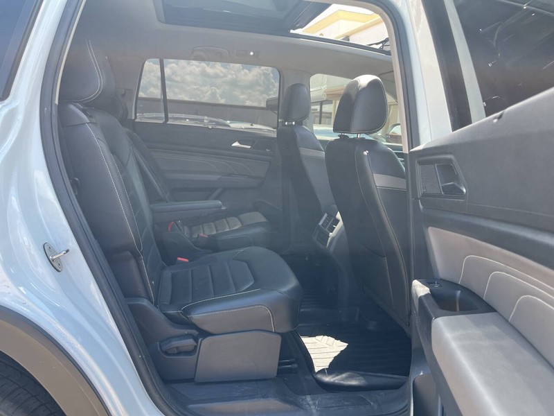 Volkswagen Atlas Vehicle Image 09