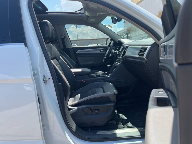 Volkswagen Atlas Vehicle Image 11