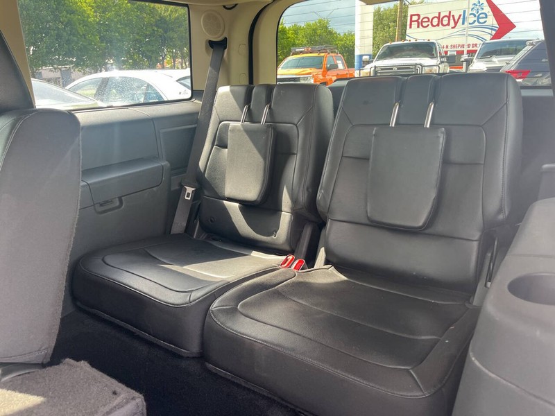 Ford Flex Vehicle Image 09