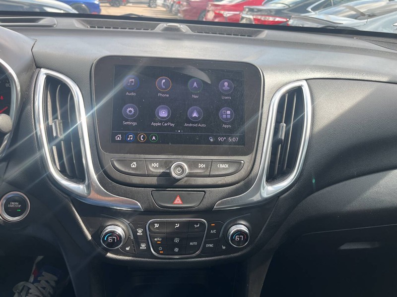 Chevrolet Equinox Vehicle Image 08