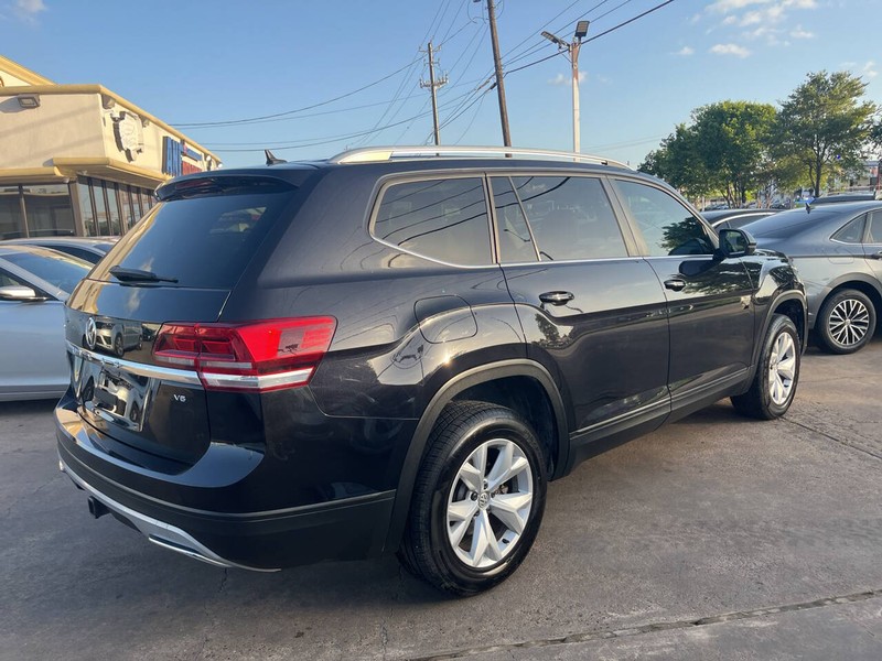 Volkswagen Atlas Vehicle Image 03