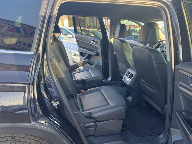 Volkswagen Atlas Vehicle Image 18