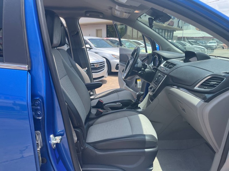 Buick Encore Vehicle Image 16