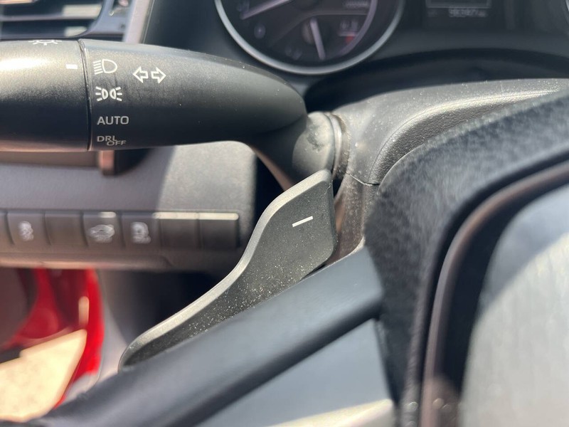 Toyota Camry Vehicle Image 11