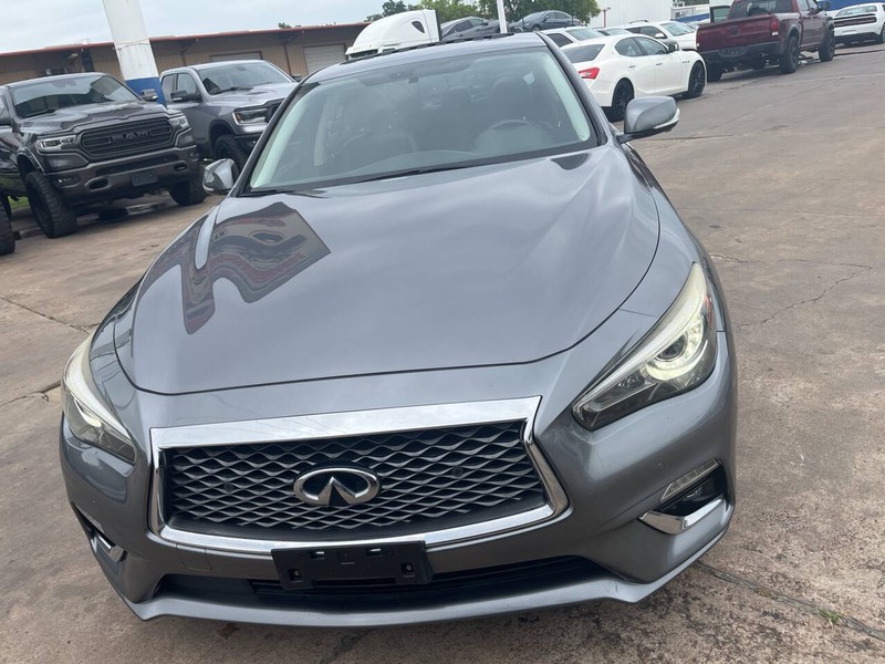 INFINITI Q50 Vehicle Image 02