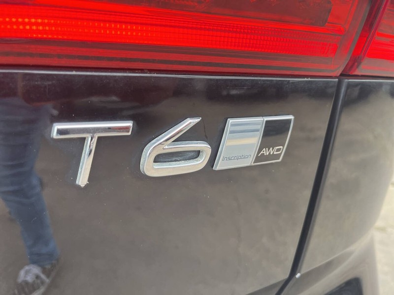 Volvo XC60 Vehicle Image 27