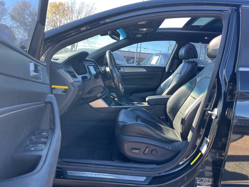 Hyundai Sonata Vehicle Image 07