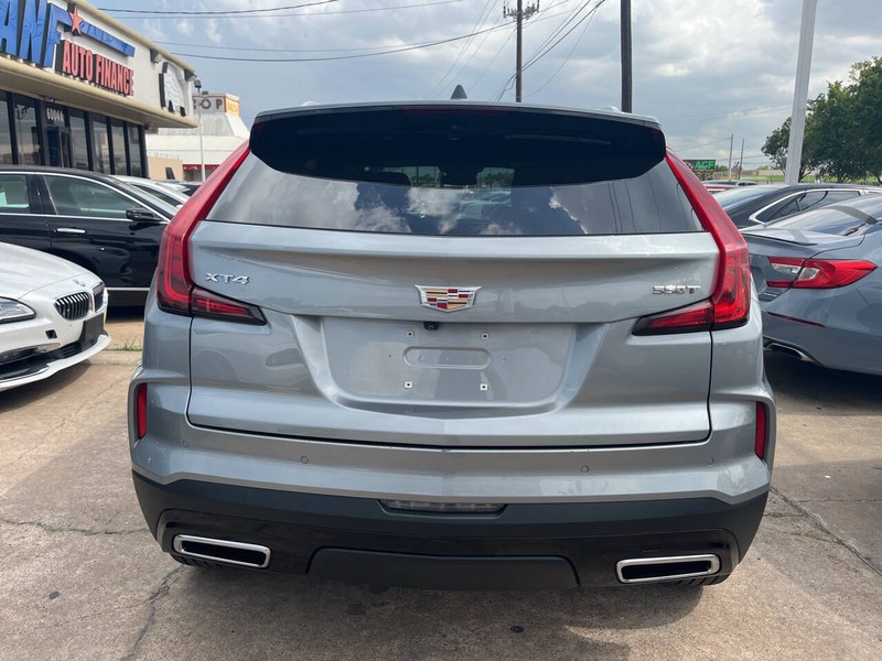 Cadillac XT4 Vehicle Image 04