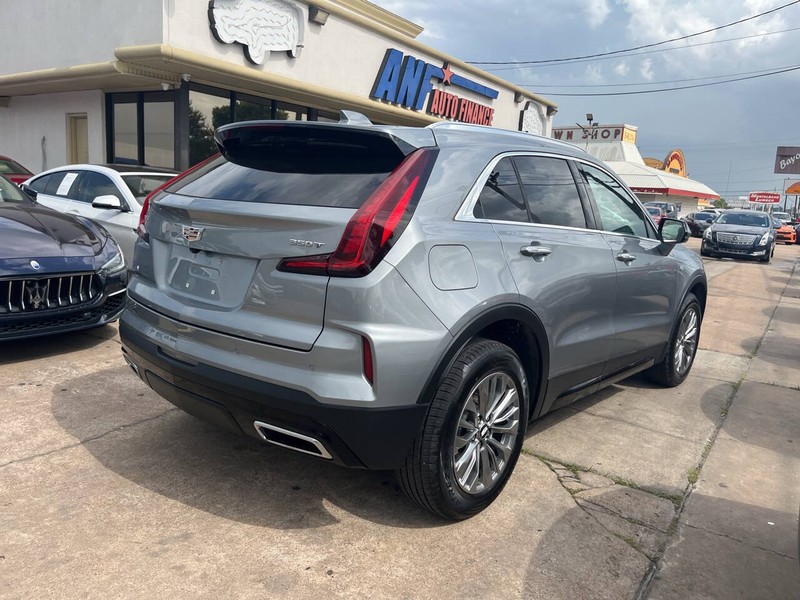 Cadillac XT4 Vehicle Image 05