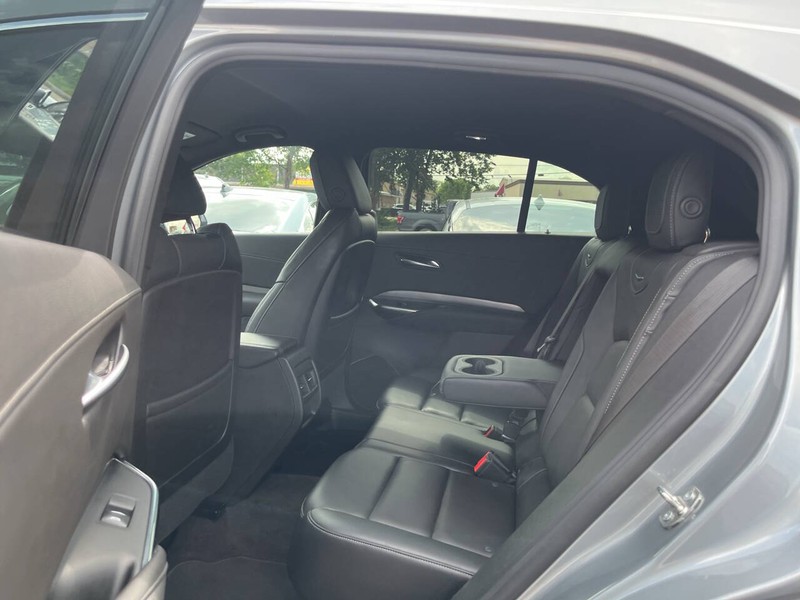 Cadillac XT4 Vehicle Image 08