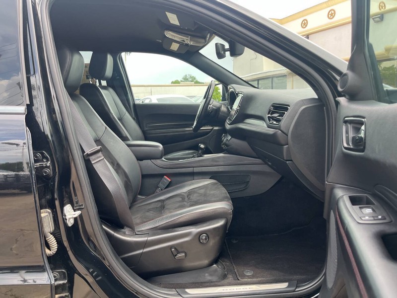 Dodge Durango Vehicle Image 12